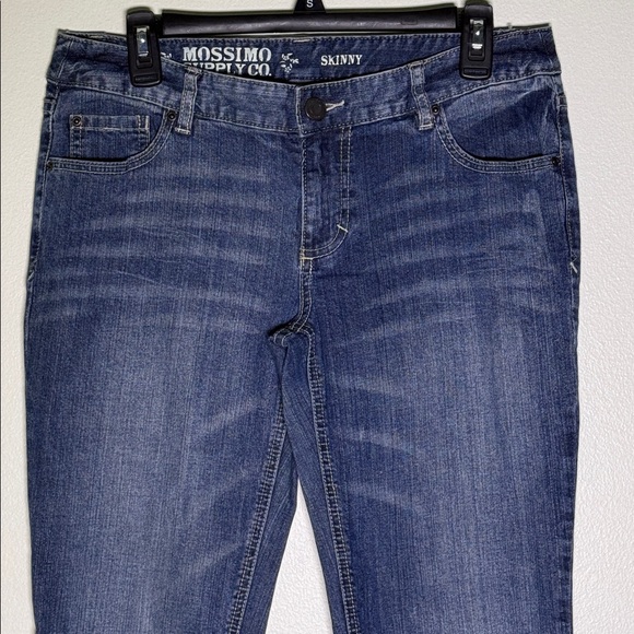 Mossimo jeans - Picture 3 of 8